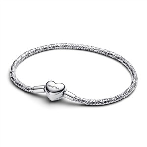 Juwelier Schell 179352 Pandora Moments Armband Facettiert mit Herzschließe 594236C00-17